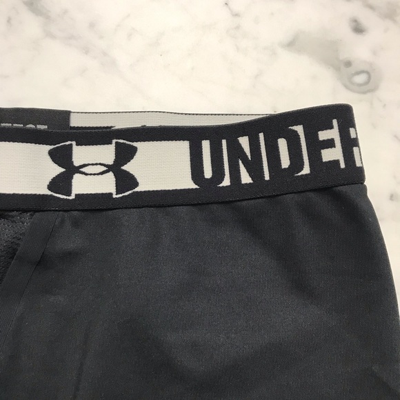 Under Armour Black Compression Shorts heat gear - Picture 4 of 7